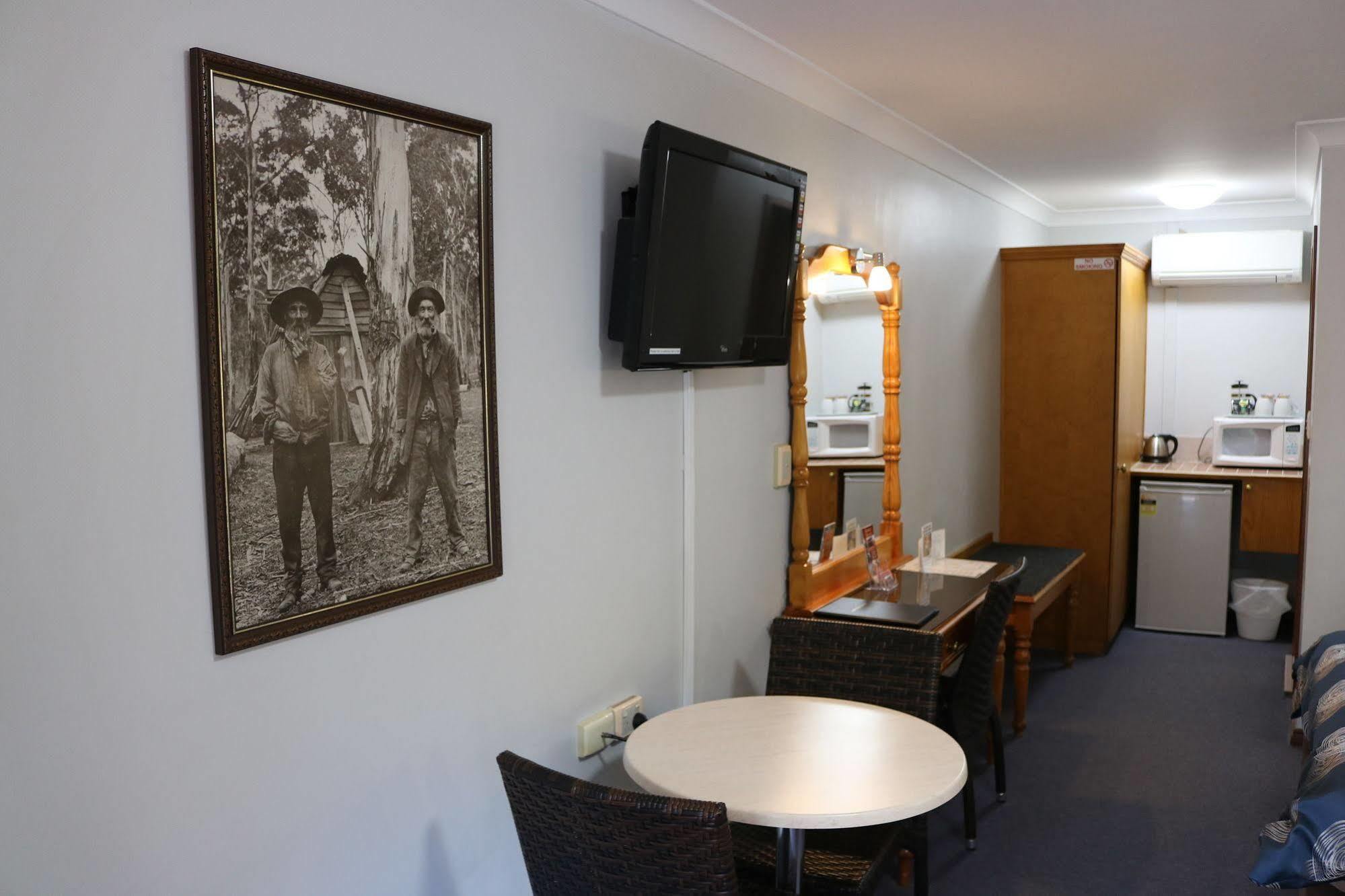 Sandstock Motor Inn Армідейл Екстер'єр фото