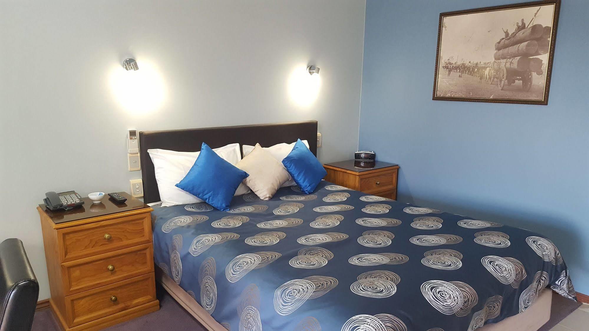 Sandstock Motor Inn Армідейл Екстер'єр фото