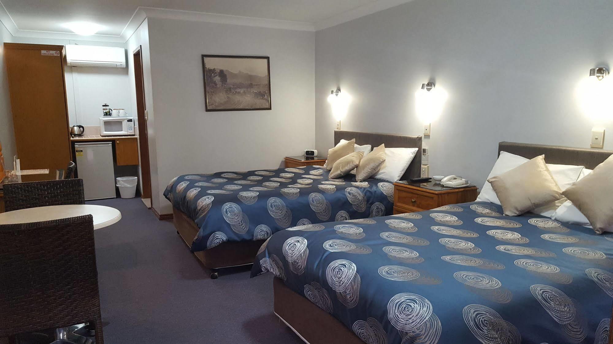 Sandstock Motor Inn Армідейл Екстер'єр фото